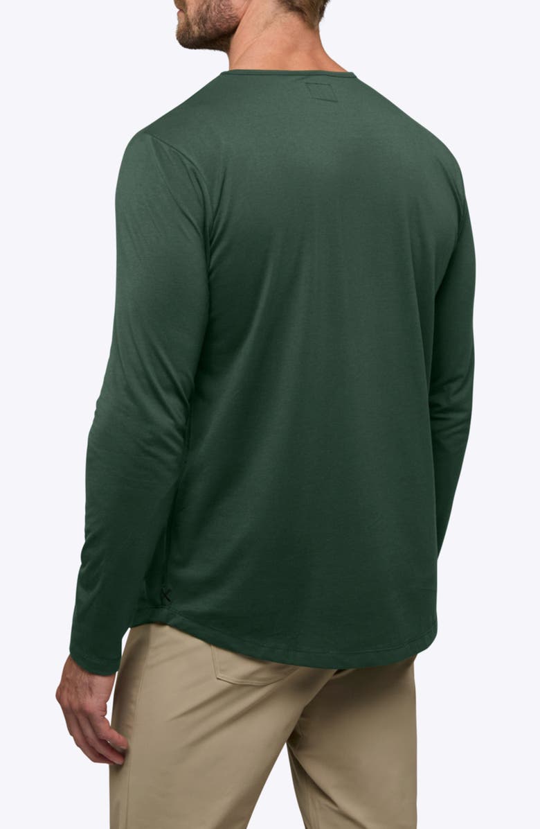 Cuts AO Curved Hem Long Sleeve T-Shirt, Alternate, color, Hunter