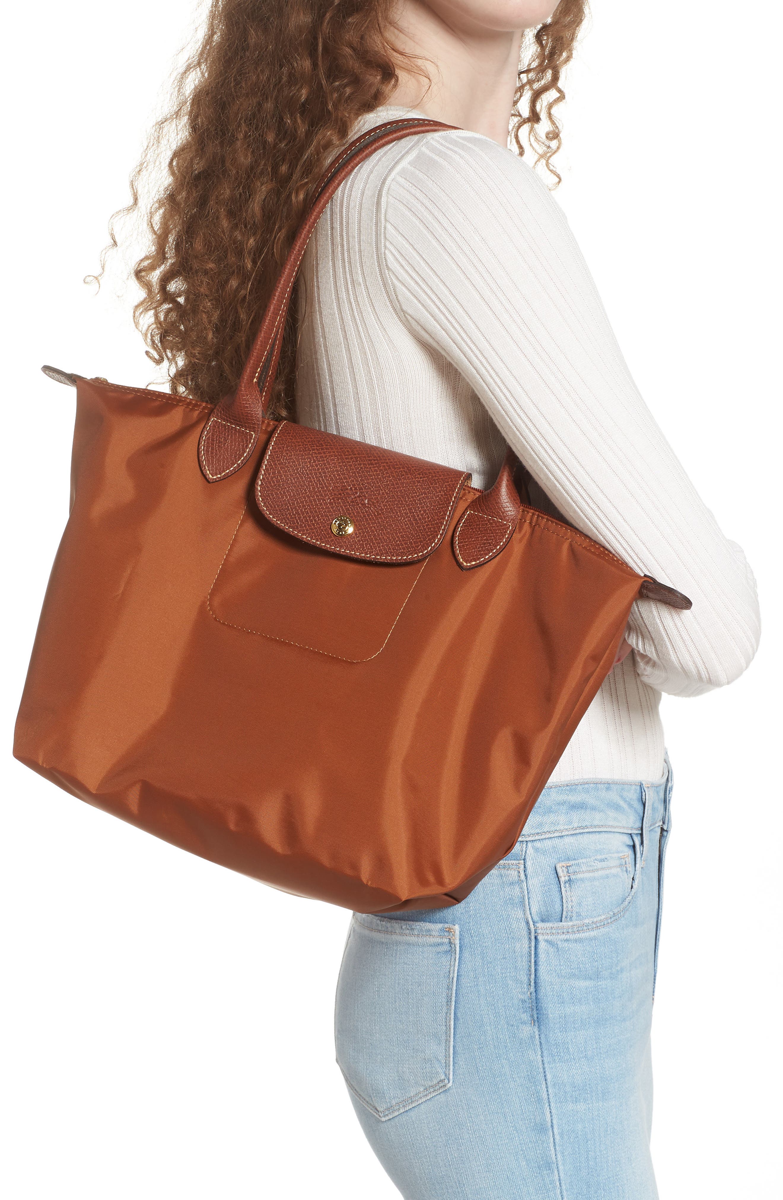 Medium Le Pliage Nylon Shoulder Tote, Alternate, color, COGNAC