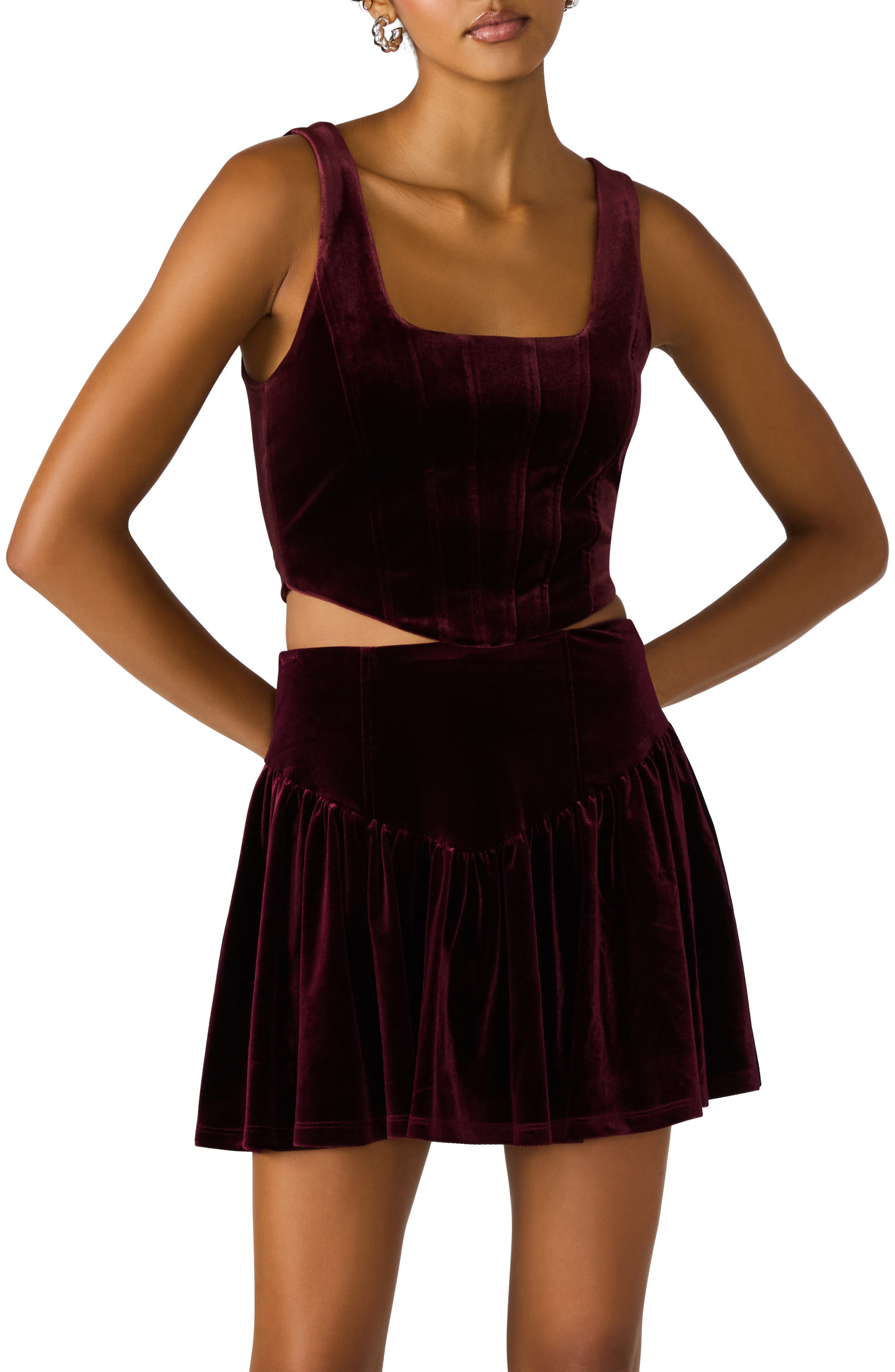 Steve Madden Aryanna Velvet Tank