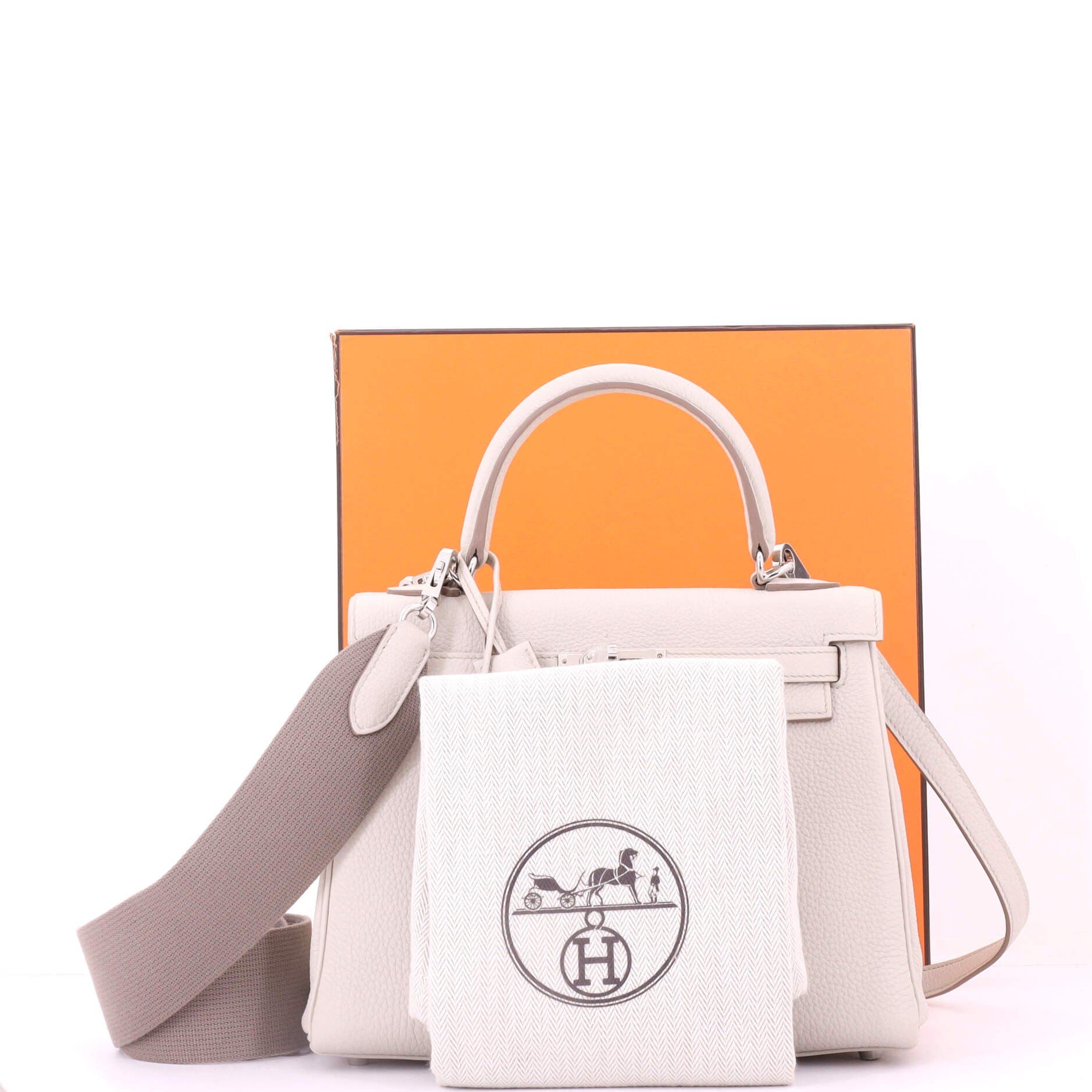 Pre-Owned Hermes Kelly Handbag Light Togo with Palladium Hardware 25, Alternate, color, Beton