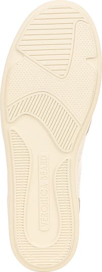 Lennox Sneaker