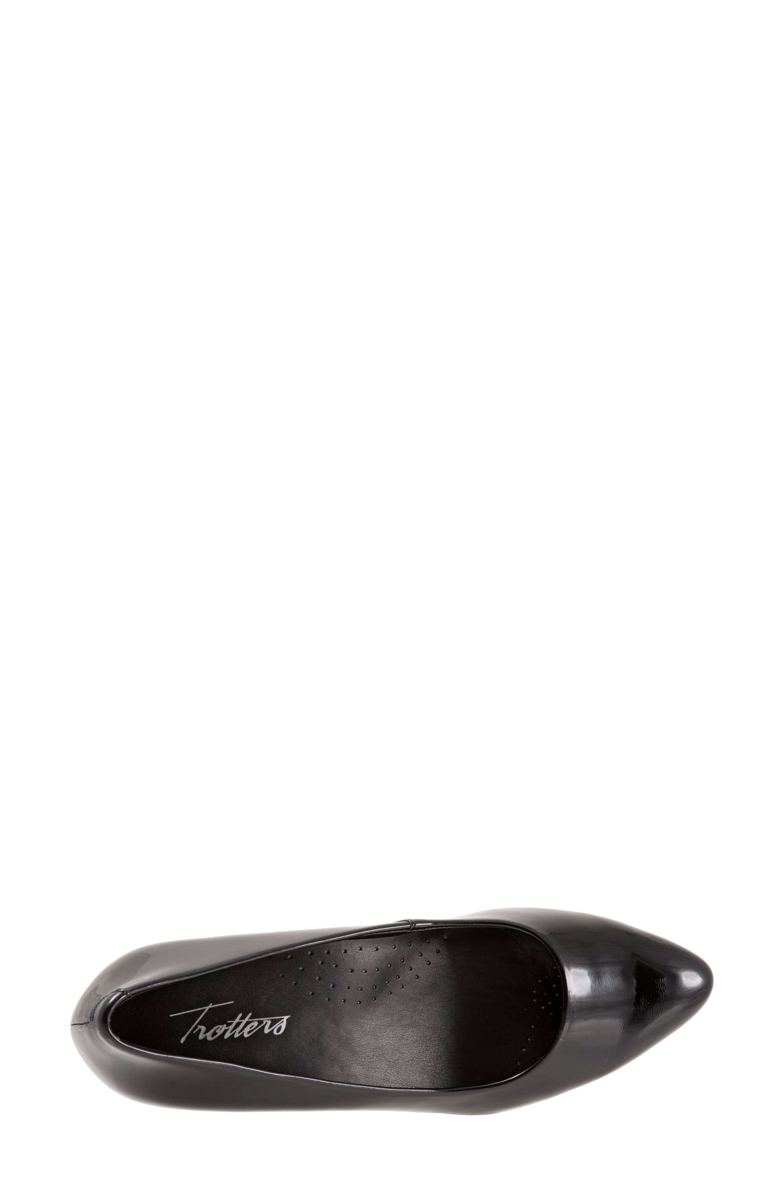 Trotters Kiera Pump, Alternate, color, Black Pat