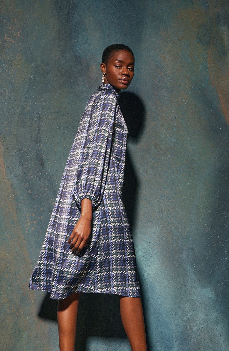 Misook Crêpe de Chine Long Sleeve Shift Dress, Alternate, color, Oceanic/Hunter Green