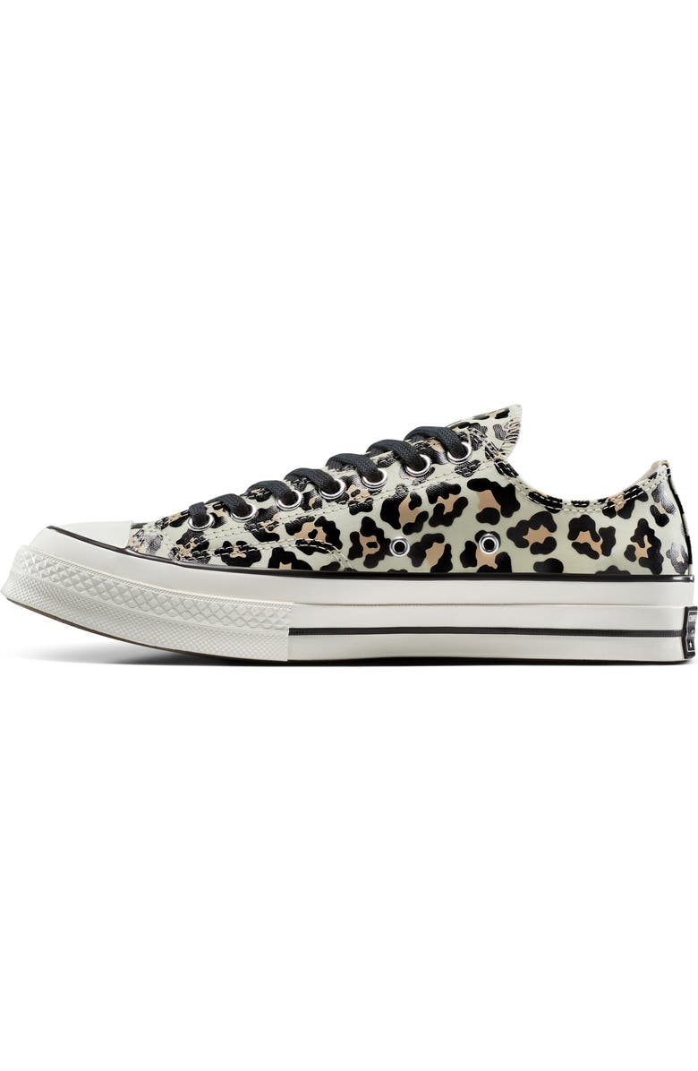 Converse Gender Inclusive Chuck 70 Glow in the Dark Oxford Sneaker, Alternate, color, Driftwood/ Light Fawn/ Black