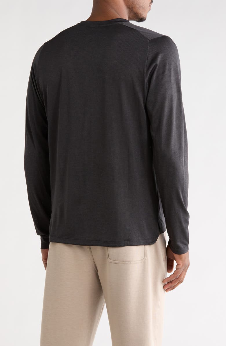 New Balance Athletics Long Sleeve Graphic T-Shirt, Alternate, color, Black