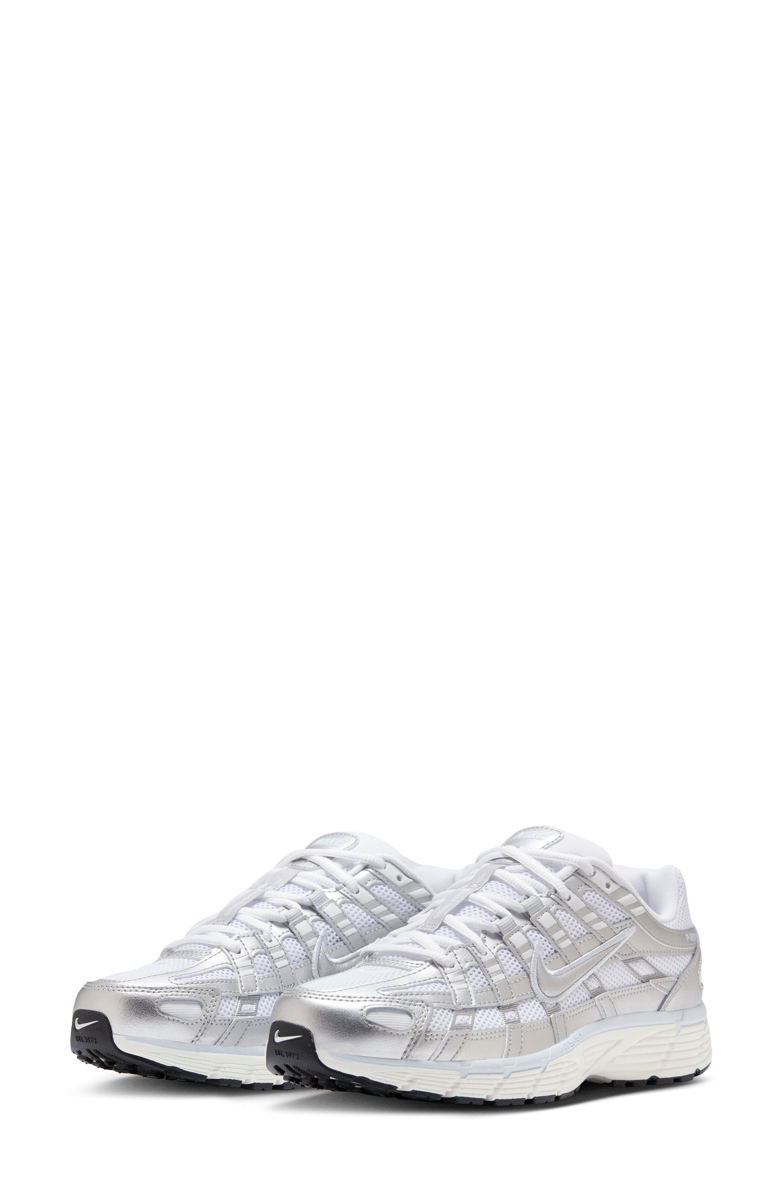  White/ Silver/ Blue/ Sail