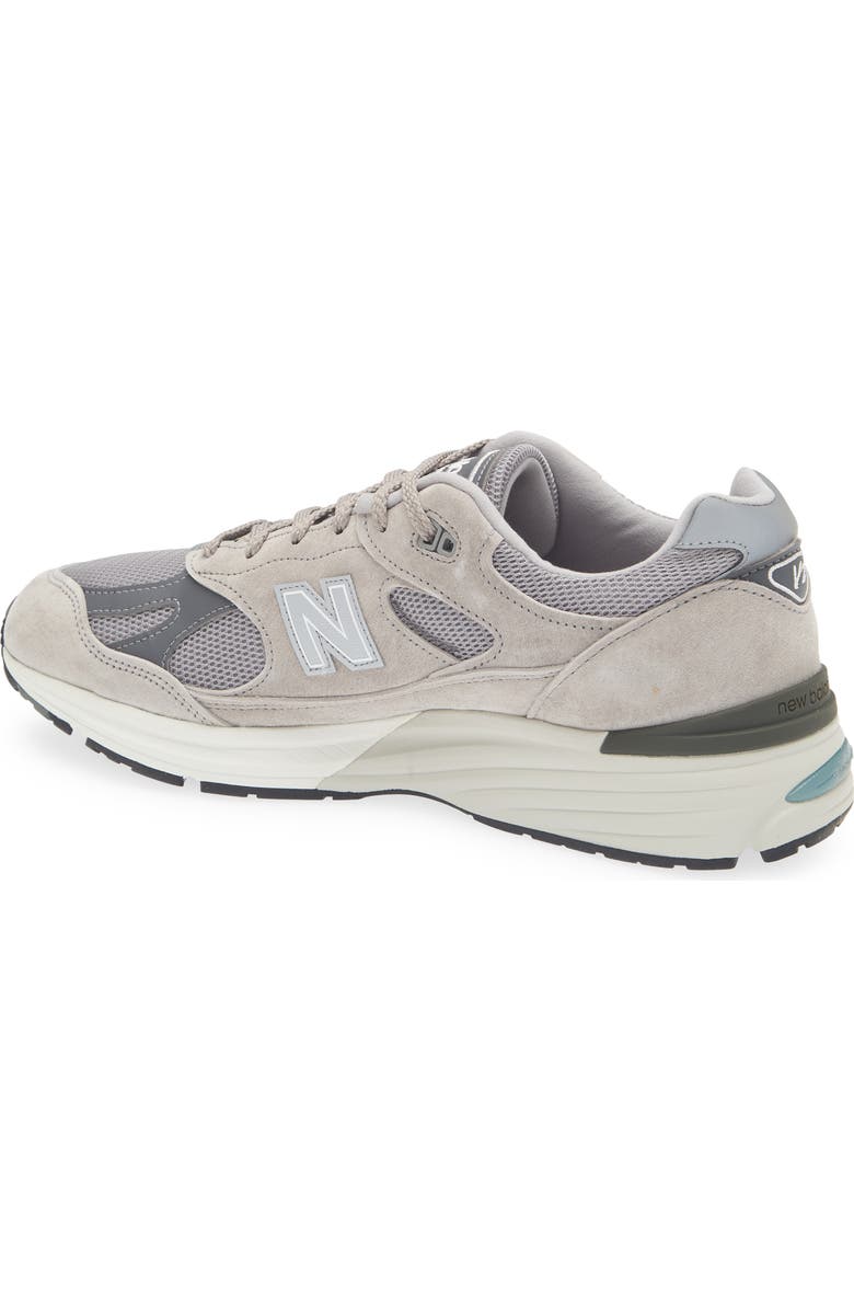 New Balance Gender Inclusive Made in UK 991 v2 Sneaker, Alternate, color, Dove/ Alloy