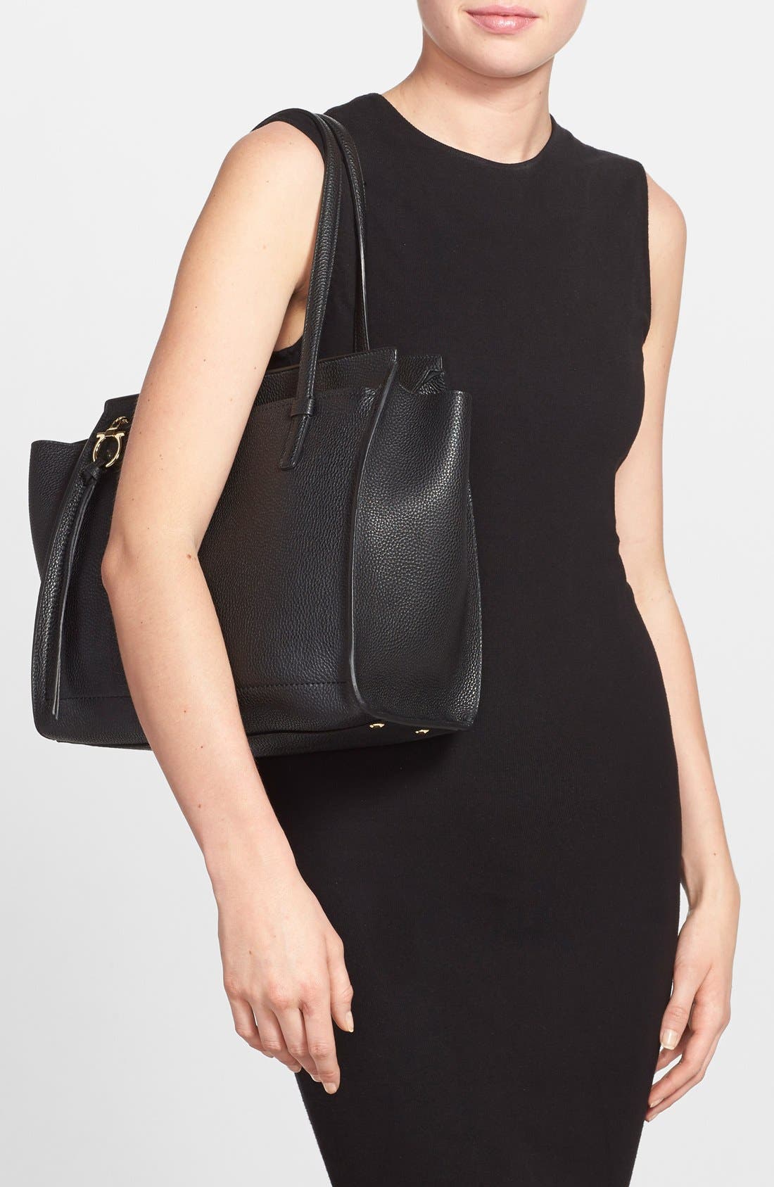 FERRAGAMO Salvatore Ferragamo Medium Amy Calfskin Leather Tote, Alternate, color, 