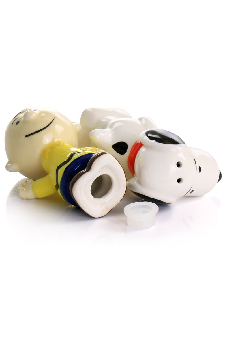 Classical Pals Charlie Brown and Snoopy Figurine Salt and Pepper Shaker Set, Alternate, color, Multi