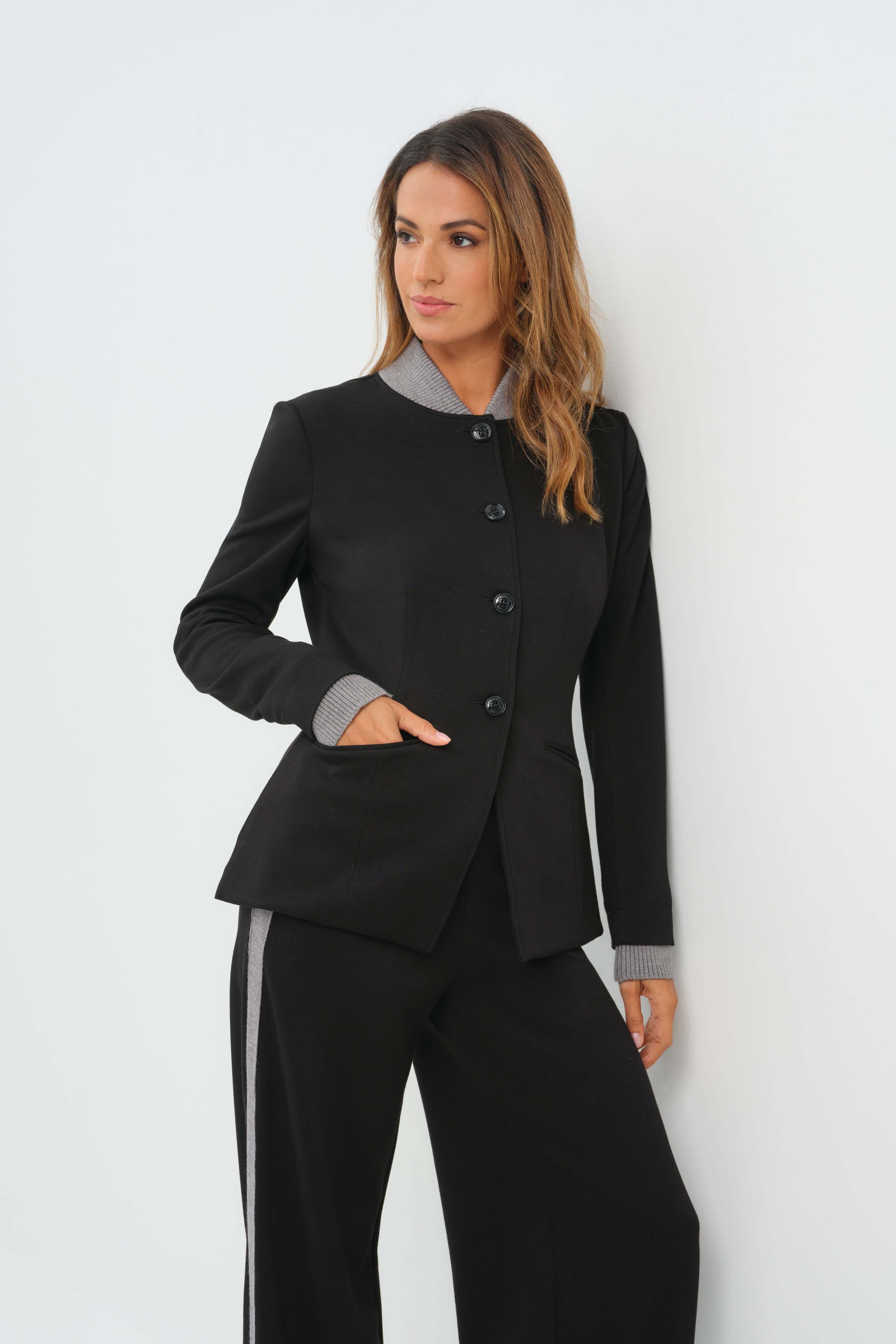 Vista Blazer - image 2