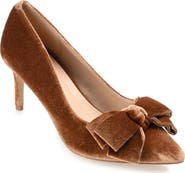 Journee Collection Crystol Pump