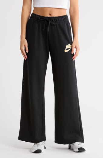 Nike Club Logo Fleece Pants