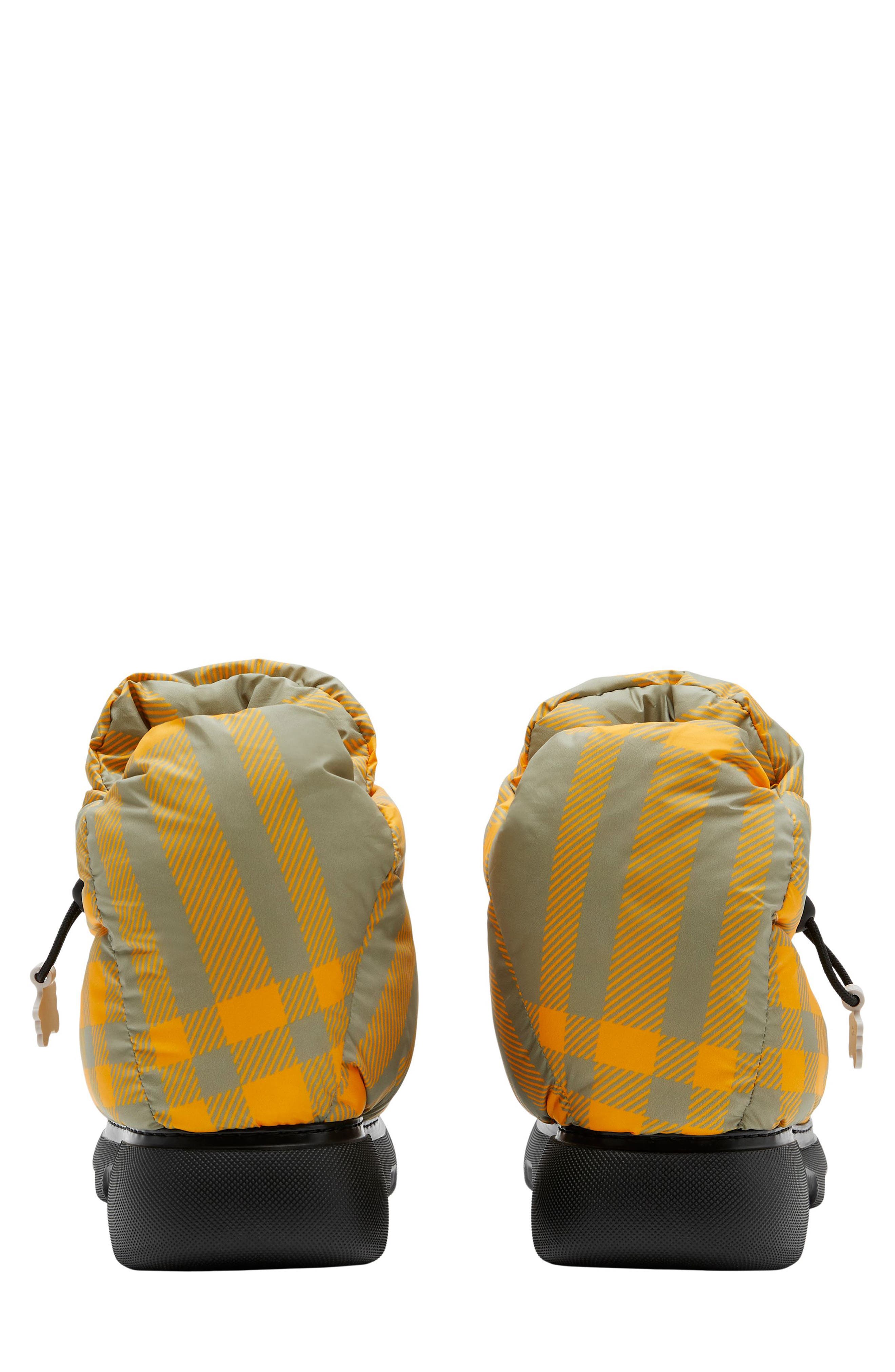 Burberry Chucky Check Puffer Boot, Alternate, color, 