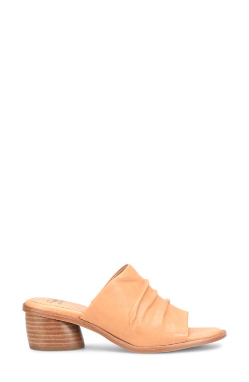 Söfft Farlan Ruched Sandal In Caramel