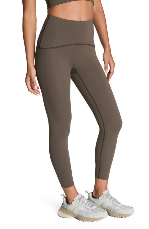 SPANXshape™ Booty Boost® 7/8 Leggings