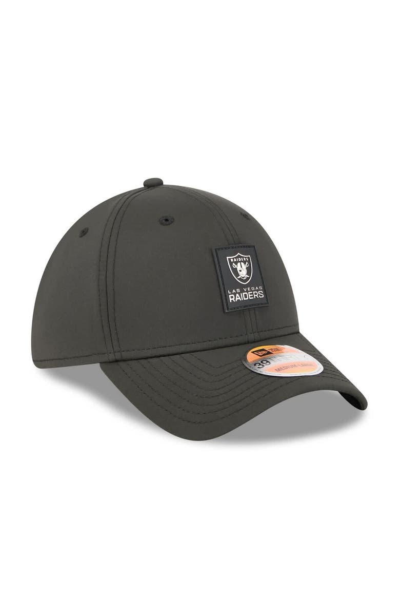 New Era Men's New Era Black Las Vegas Raiders 2025 Sideline 39THIRTY Flex Hat, Alternate, color, Black