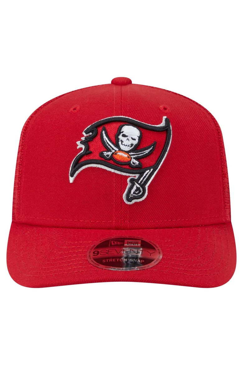Men's New Era Red Tampa Bay Buccaneers Main Trucker 9SEVENTY Stretch-Snap Hat, Alternate, color, Red