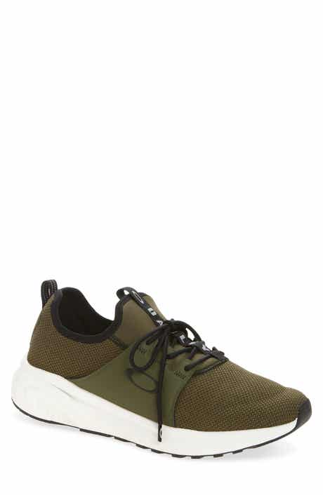 Dry OS Knit Sneaker