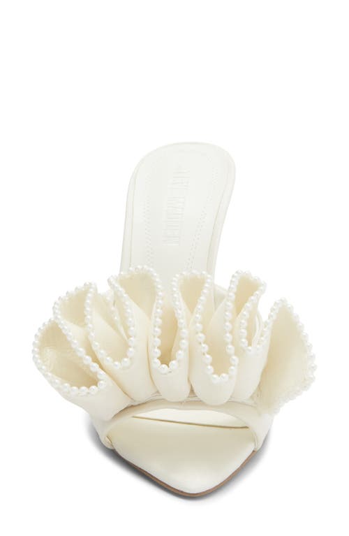 Steve Madden Affinity Slide Sandal In White