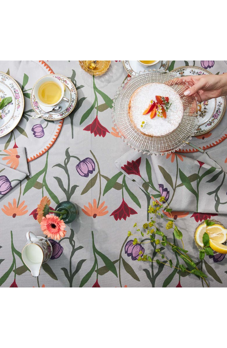 Sophie Williamson Design Tablecloth Picnic on the Meadow, Alternate, color, White