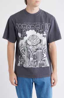 Invasion Oversize Graphic T-Shirt