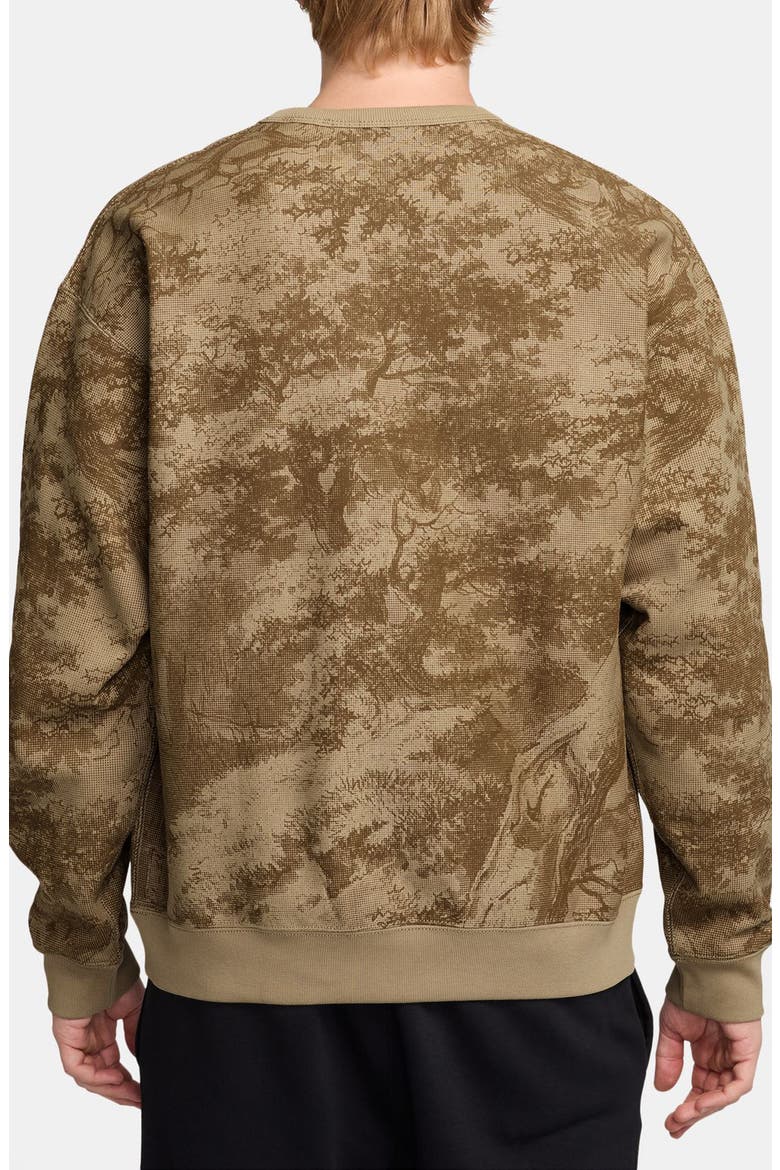 Solo Swoosh Fleece Crewneck Sweatshirt, Alternate, color, PARACHUTE BEIGE