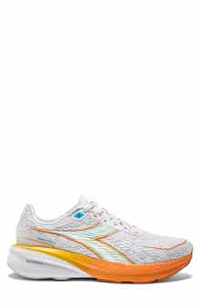 Diadora Mythos Blushield Volo 5 Sneaker