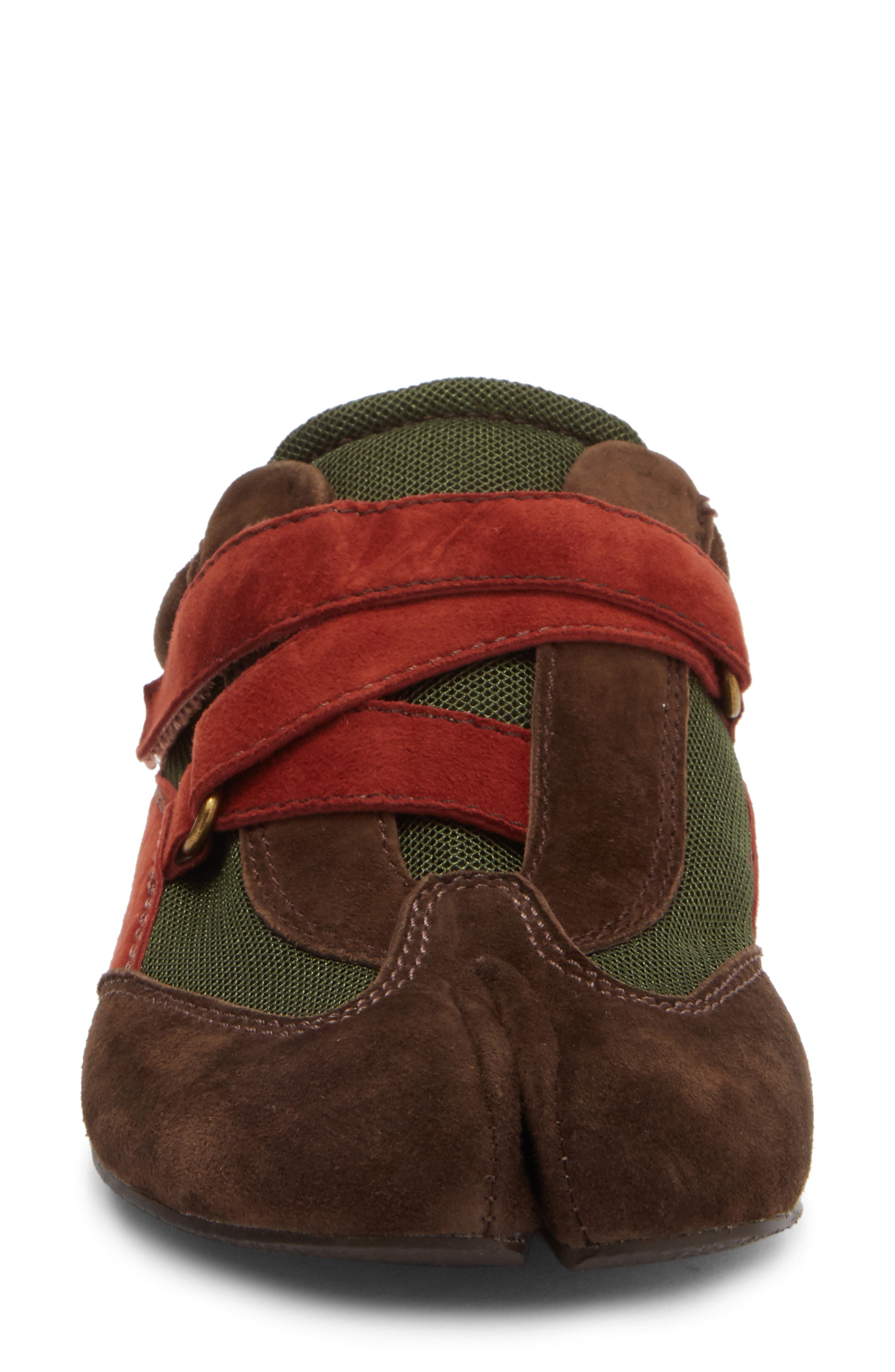 Planeta Split Toe Sneaker, Alternate, color, BROWN COMBO