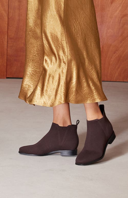 Vivaia Ryan Slip-on Chelsea Boots In Brown