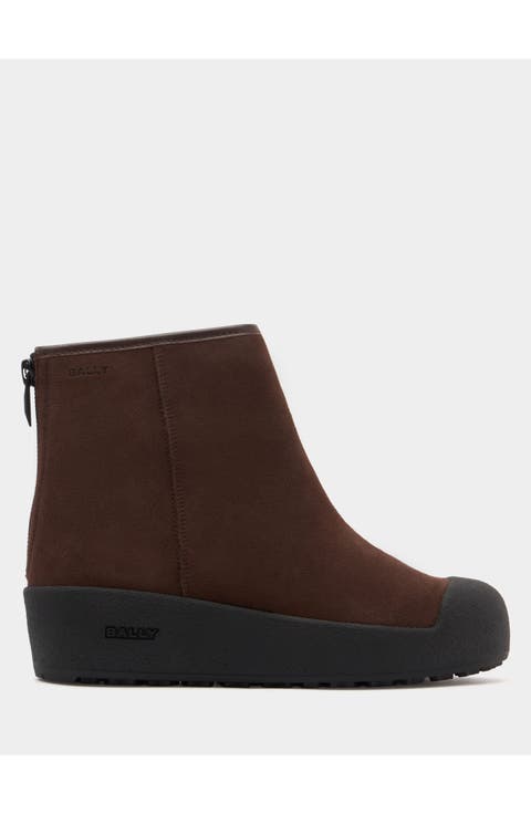 Curling Bootie in Andorra Suede