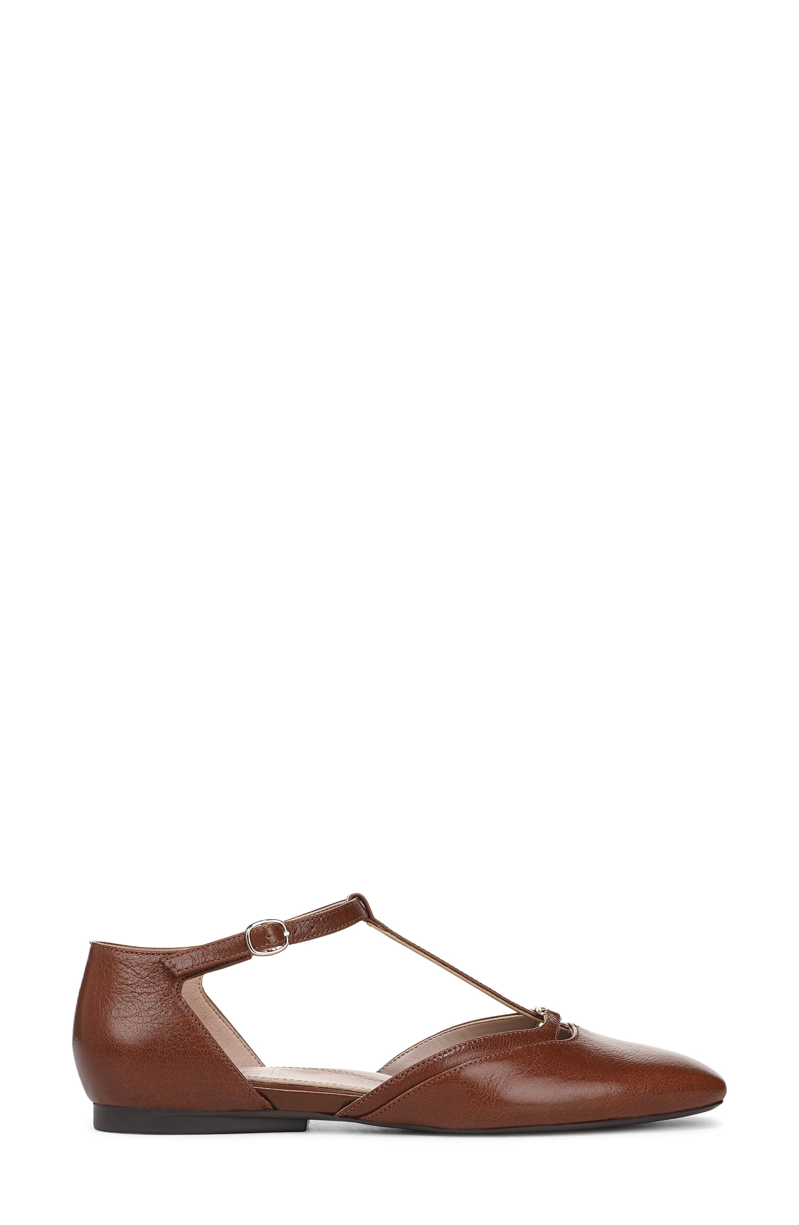 Naturalizer Caresse T-Strap Flat, Alternate, color, Caramel Lea