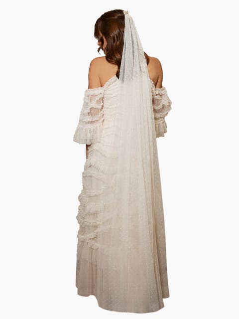 Kisses Long Veil
