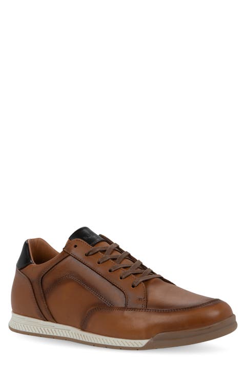 Move Leather Sneaker