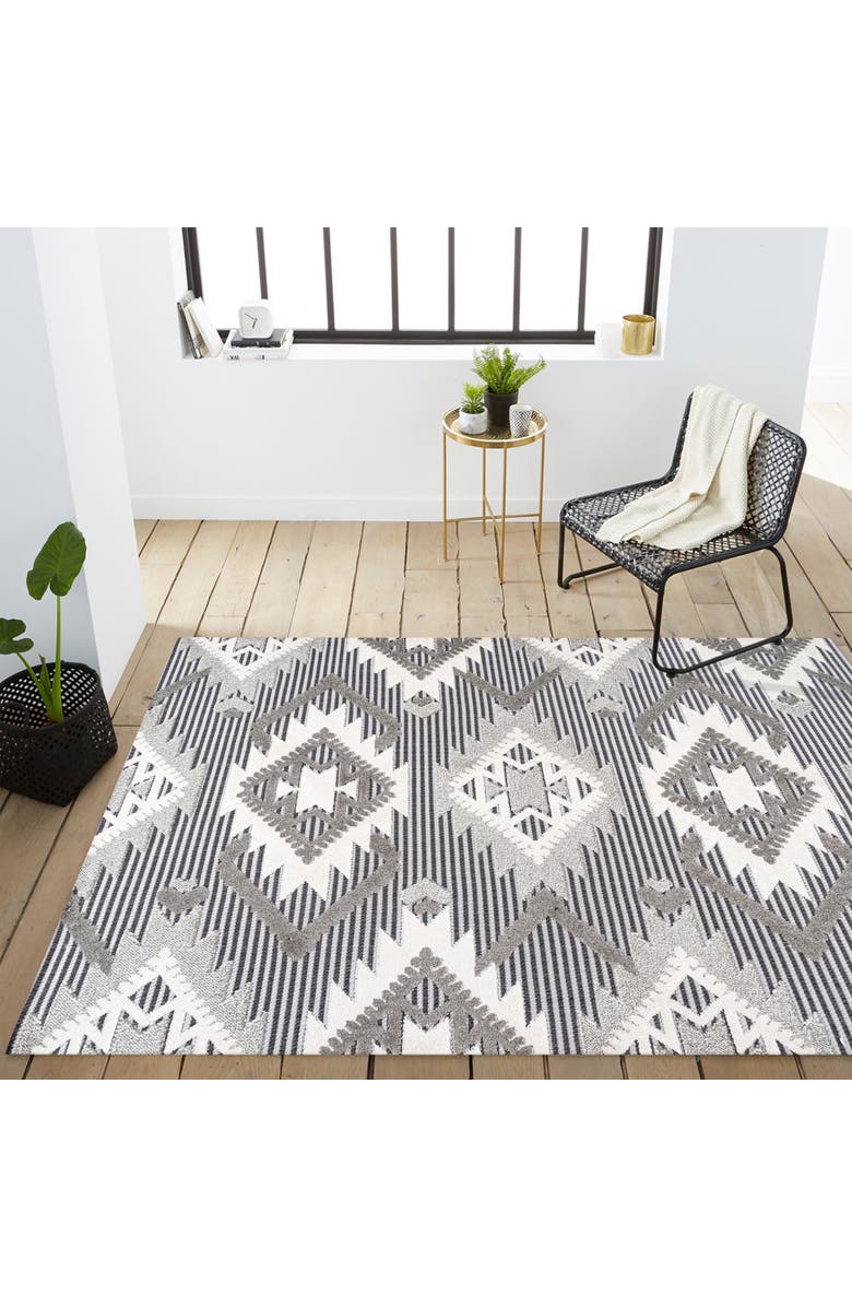 JONATHAN Y Sumak High-Low Pile Neutral Diamond Kilim Indoor/Outdoor Area Rug, Alternate, color, Gray/White/Black