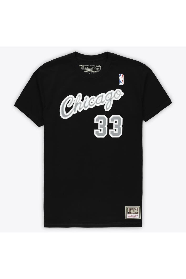 Unisex Mitchell & Ness Scottie Pippen Black Chicago Bulls Hardwood Classics Reload 3.0 T-Shirt, Main, color, Black