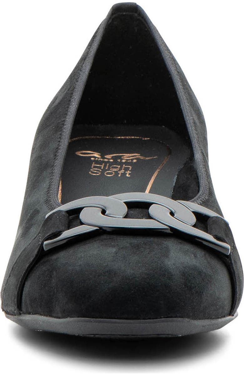 ara Gallant Chain Pump, Alternate, color, Black