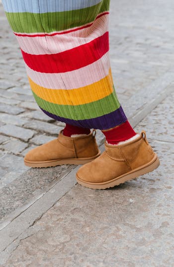 Ultra Mini Classic Boot
