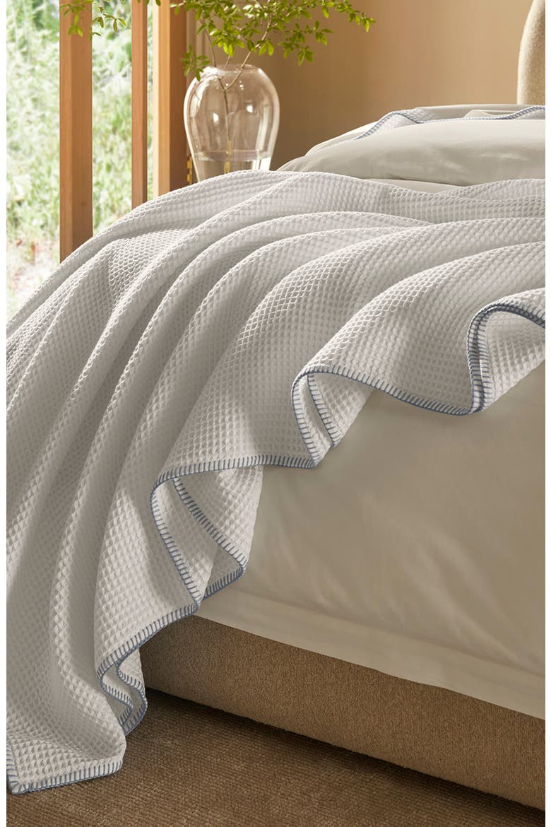 Organic Cotton Waffle Whipstitch Blanket, Alternate, color, WHITE/ HYDRANGEA