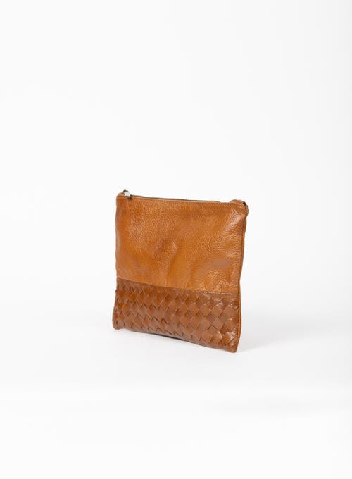 Deux Mains Woven Pouch In Brown