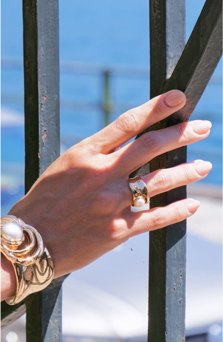 RC RETRO CHIC Dawn Light Pearl Wide Ring, Alternate, color, Gold & White