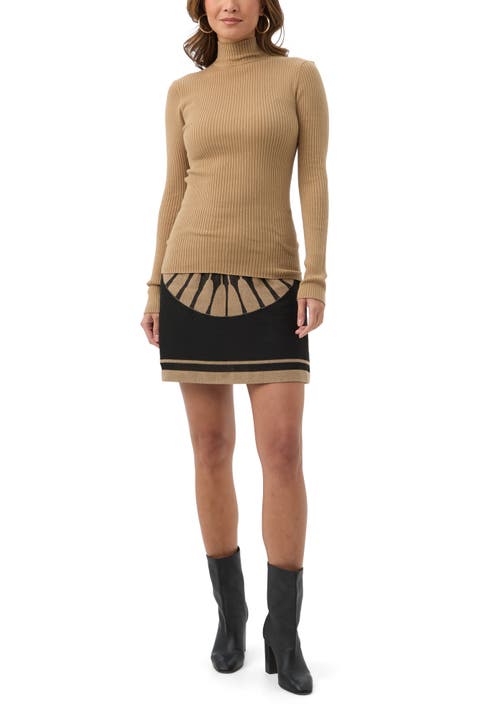 Hempstead Ribbed Turle Neck Sweater