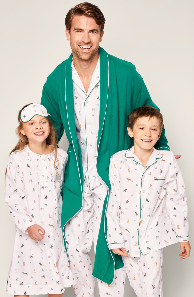 Petite Plume Jingle Paws Cotton Pajamas, Alternate, color, 