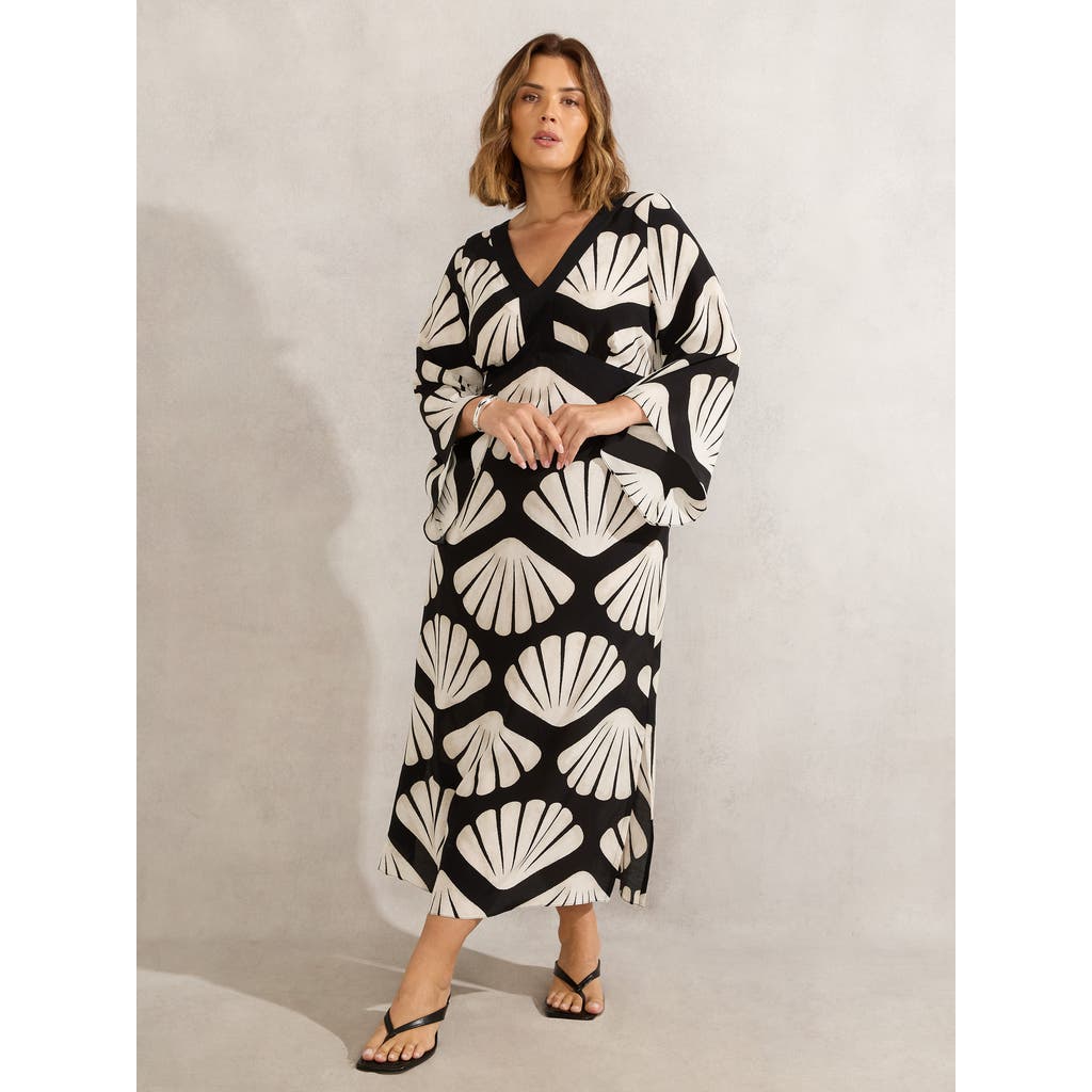 Live Unlimited Shell Print Flared Sleeve V-neck Dress In Multi