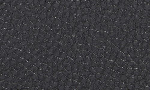 Shop Marc Jacobs Zip Wristlet In Black