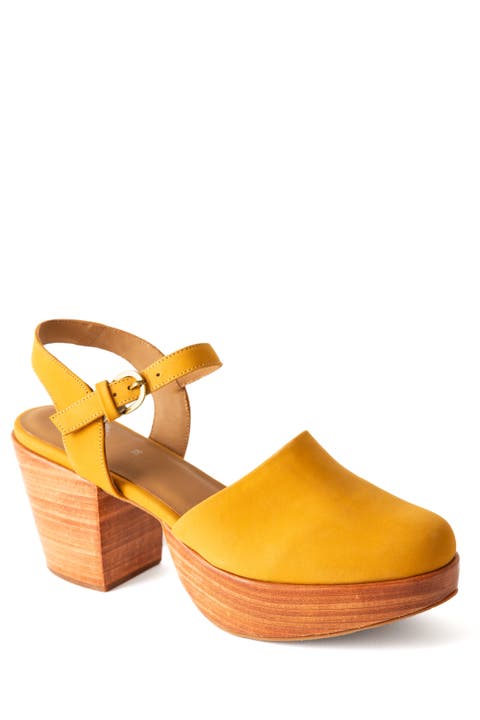 Willow Mary Jane Platform Clog