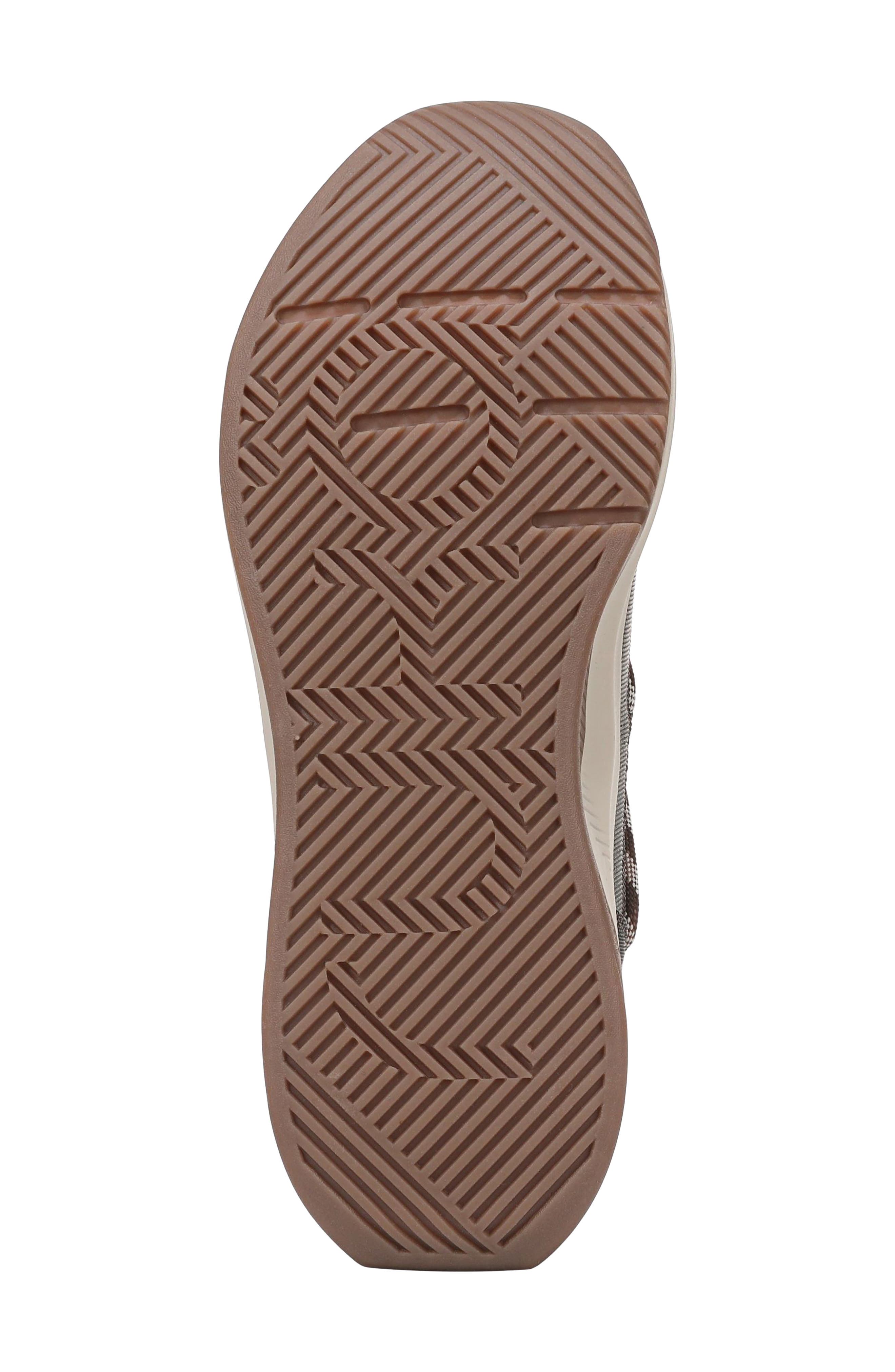 Astonish Cold Weather Bootie, Alternate, color, FUDGE BROWN