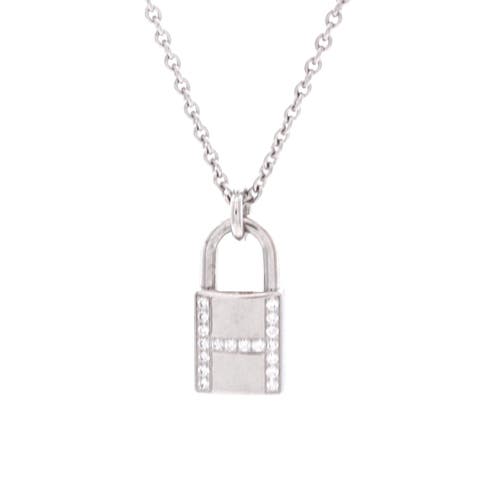 Amulettes Cadenas Pendant Necklace 18K White Gold with Diamonds