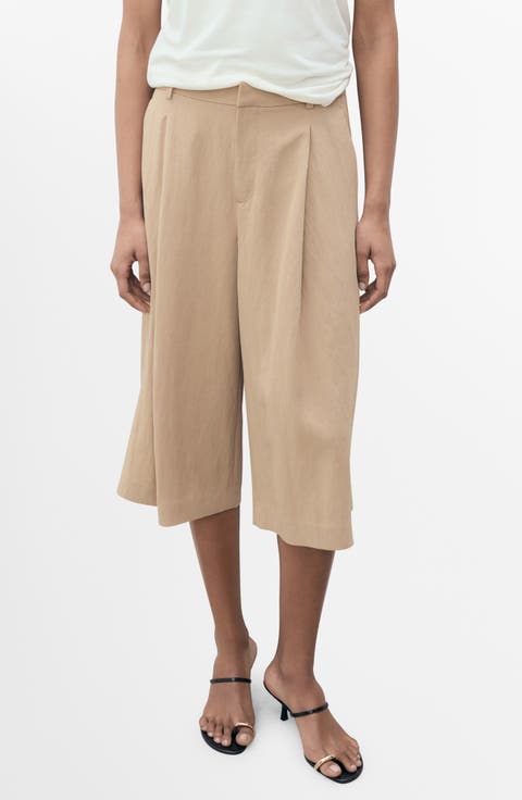 Pleated Bermuda Shorts