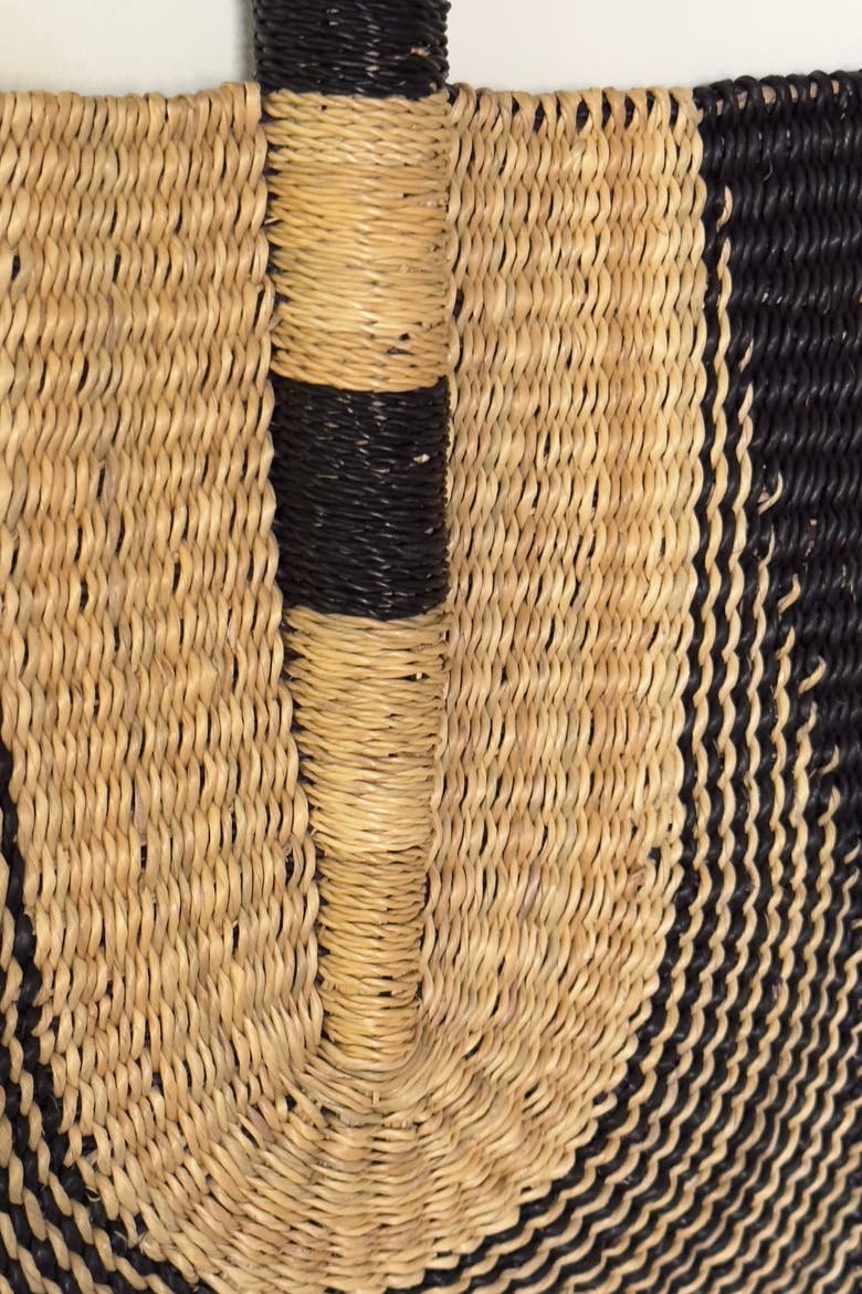 Standard Fan in Natural & Black, Alternate, color, Natural & Black
