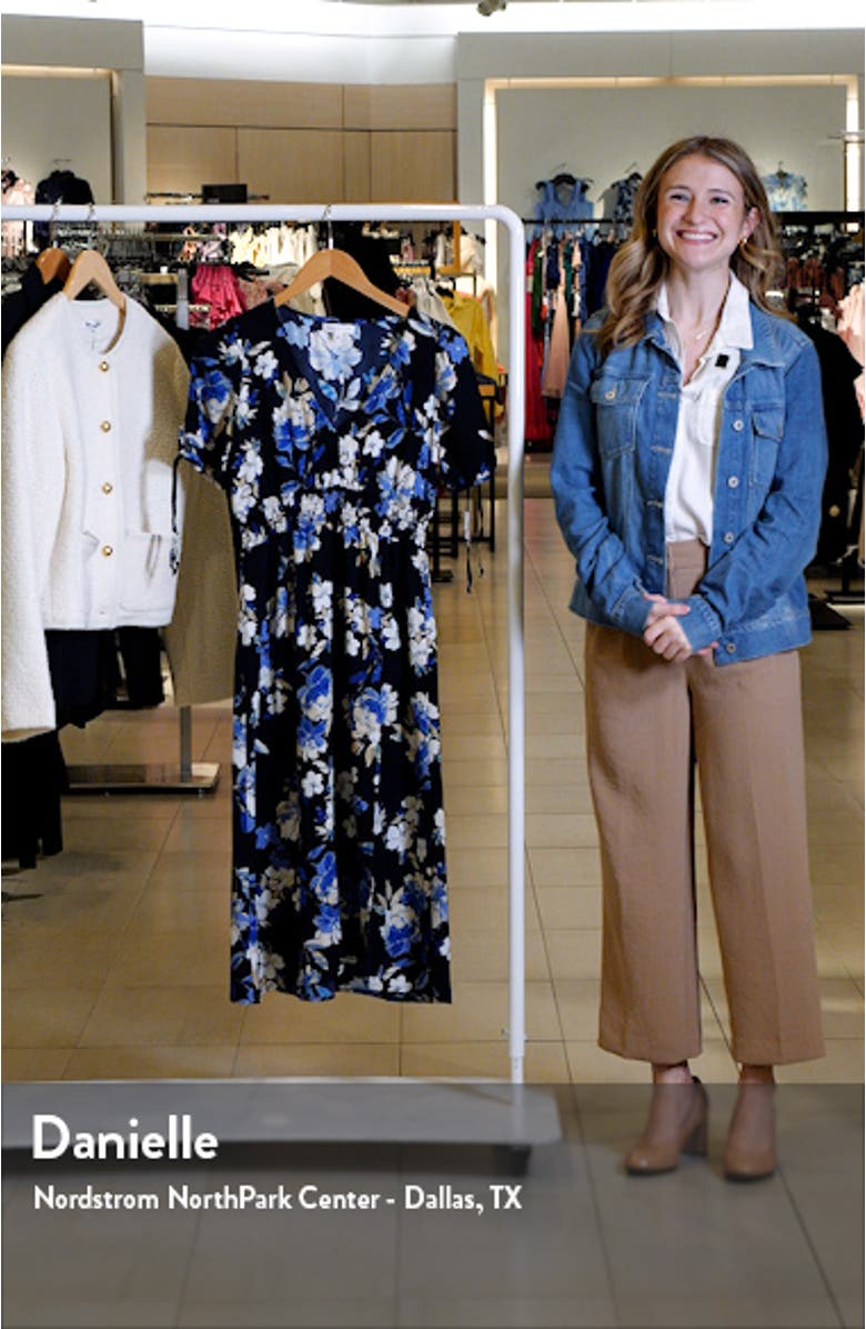 Puffy Sleeves Floral V-Neck Midi Dress, sales video thumbnail